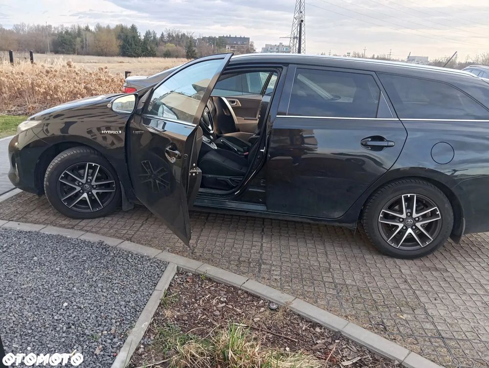 Toyota Auris - 15