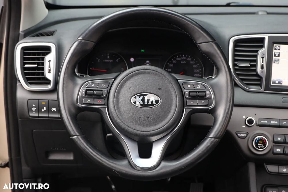 Kia Sportage 2.0 CRDI 2WD Spirit - 35