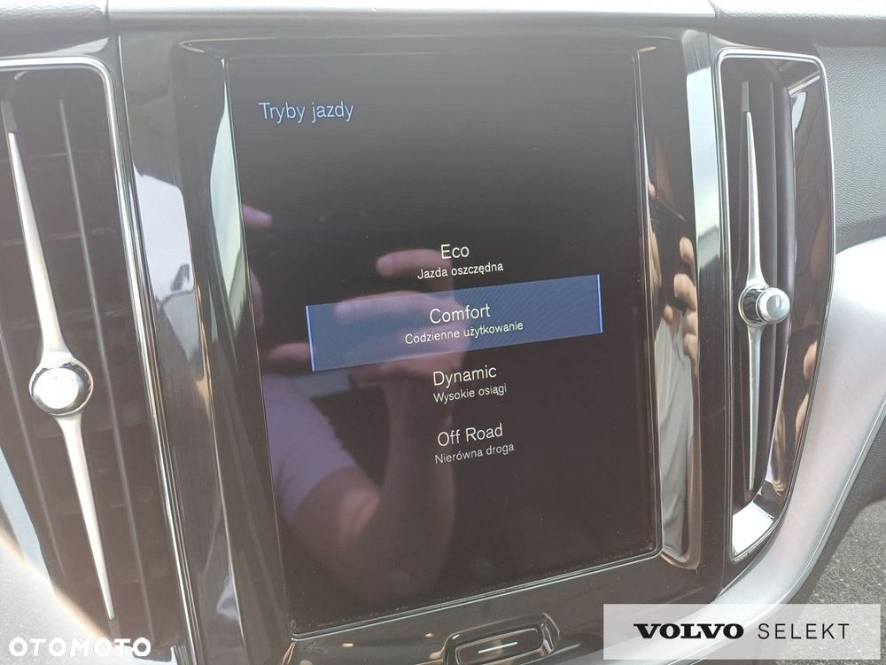 Volvo XC 60 - 25