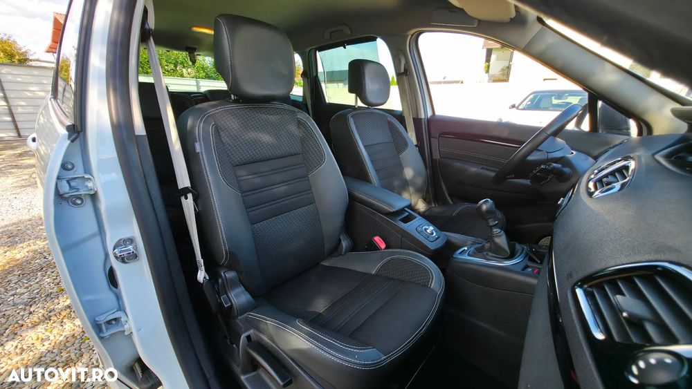 Renault Grand Scenic ENERGY dCi 110 S&S Bose Edition - 20