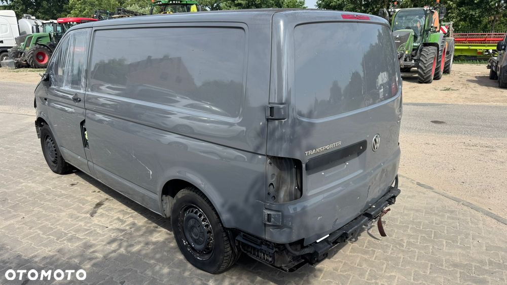 Volkswagen TRANSPORTER T5 - 5