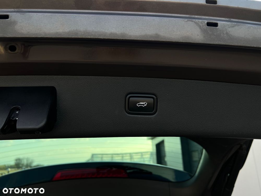 Hyundai Tucson 2.0 CRDI BlueDrive Style 2WD - 14