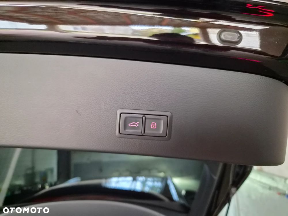 Audi A6 Avant 2.0 TDI ultra S tronic - 8