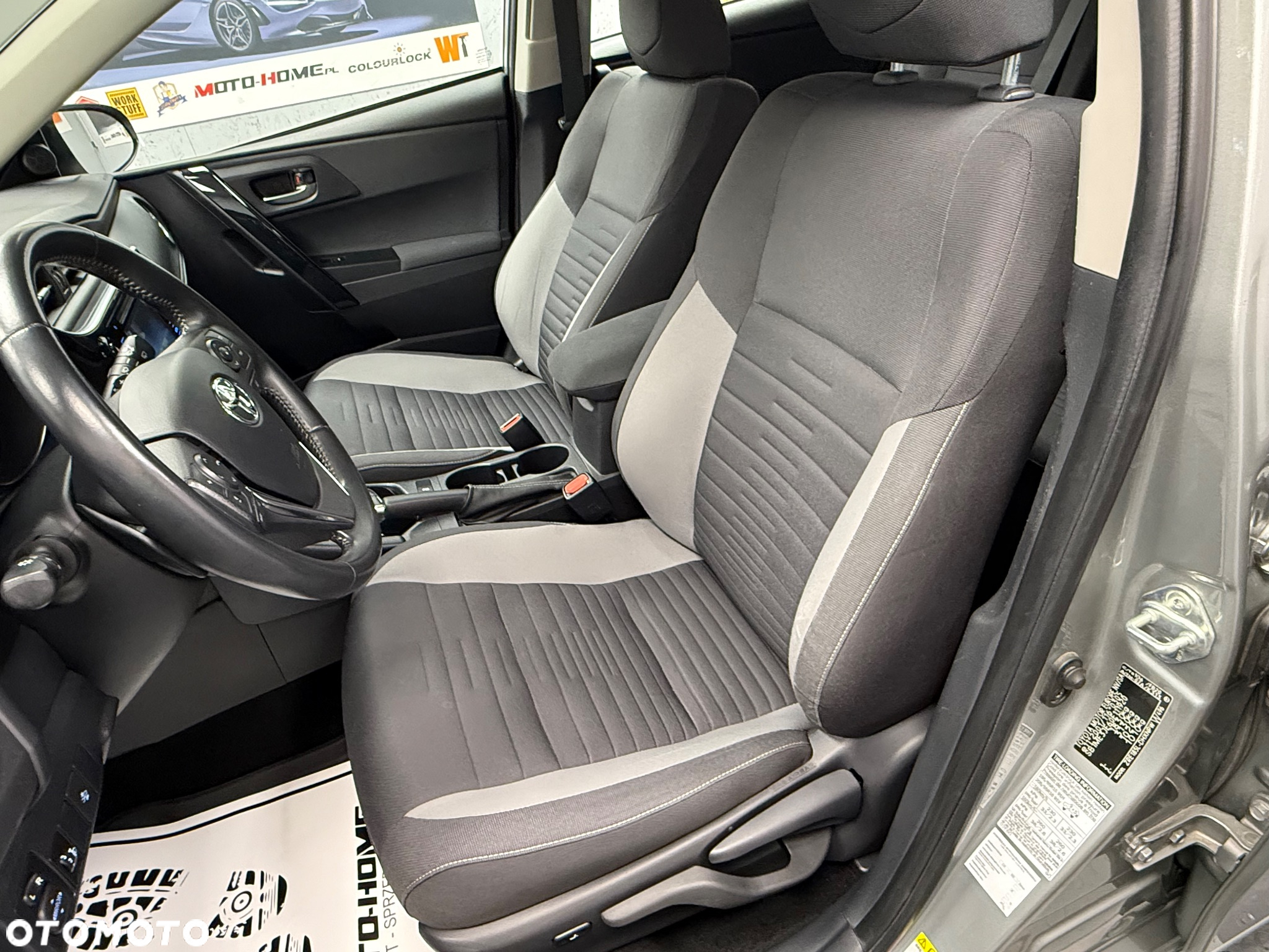 Toyota Auris - 8
