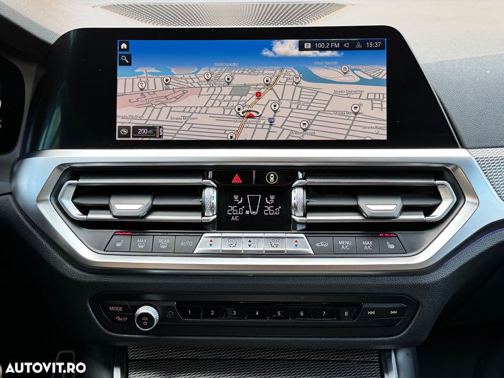 BMW Seria 3 330e Aut. M Sport - 9