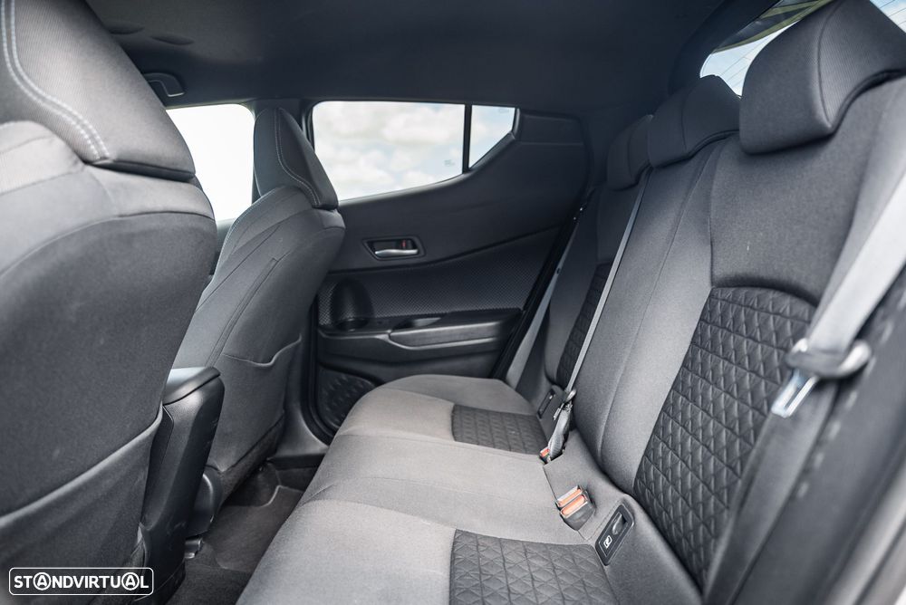 Toyota C-HR 1.8 Hybrid Square Collection - 13