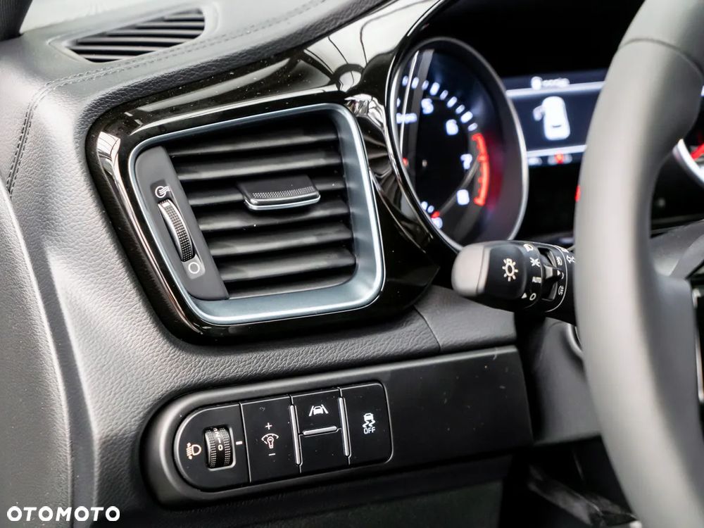 Kia XCeed 1.6 T-GDI Tribute DCT - 20