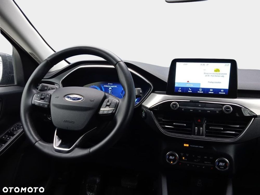 Ford Kuga - 12