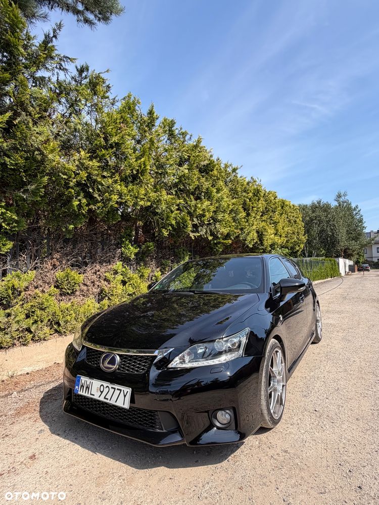 Lexus CT 200h F Sport - 3