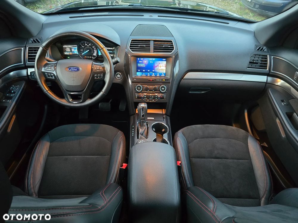 Ford Explorer - 20