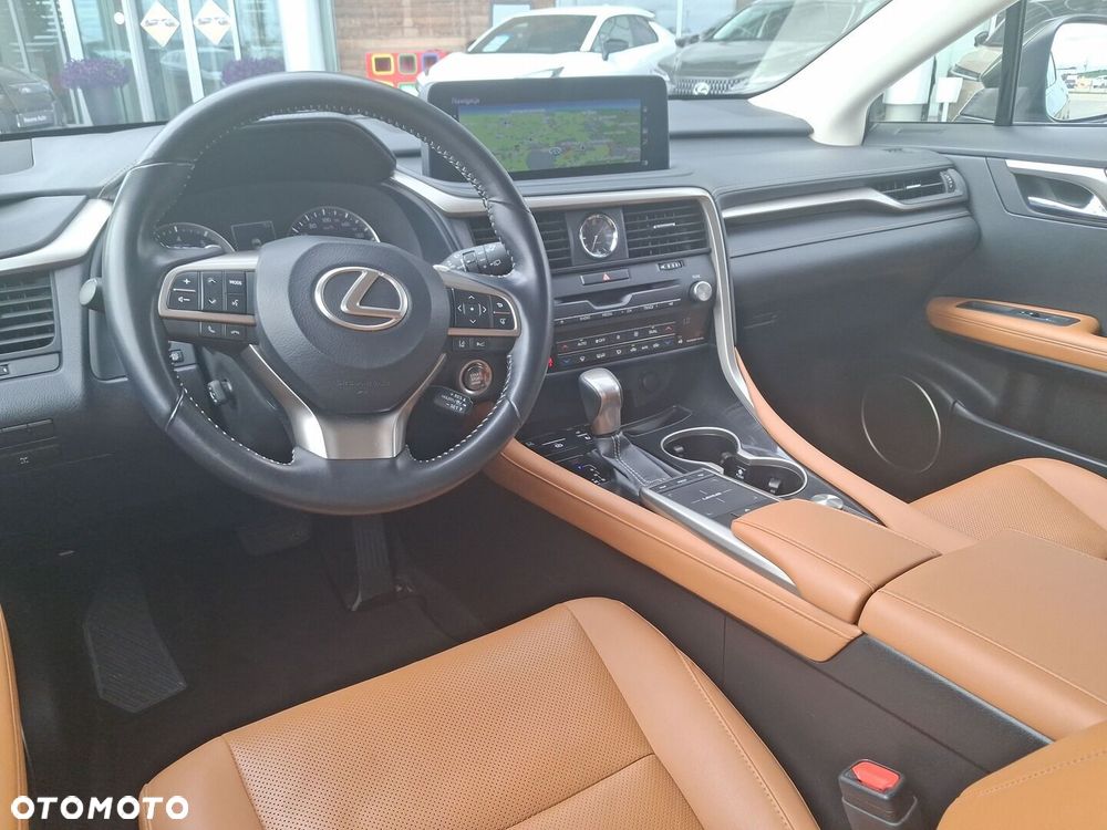Lexus RX - 19