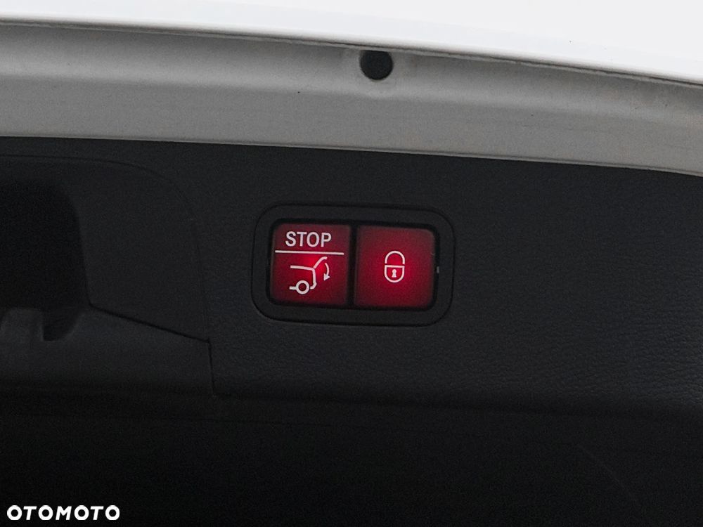 Mercedes-Benz GLC 300 4Matic 9G-TRONIC - 14