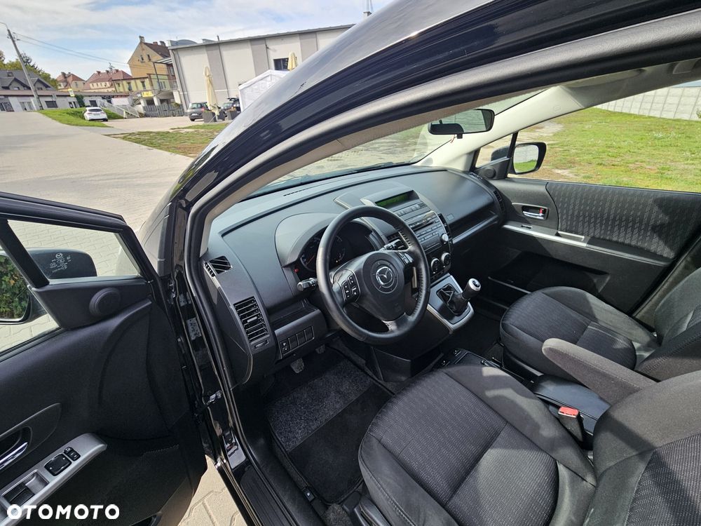 Mazda 5 2010 photo 5