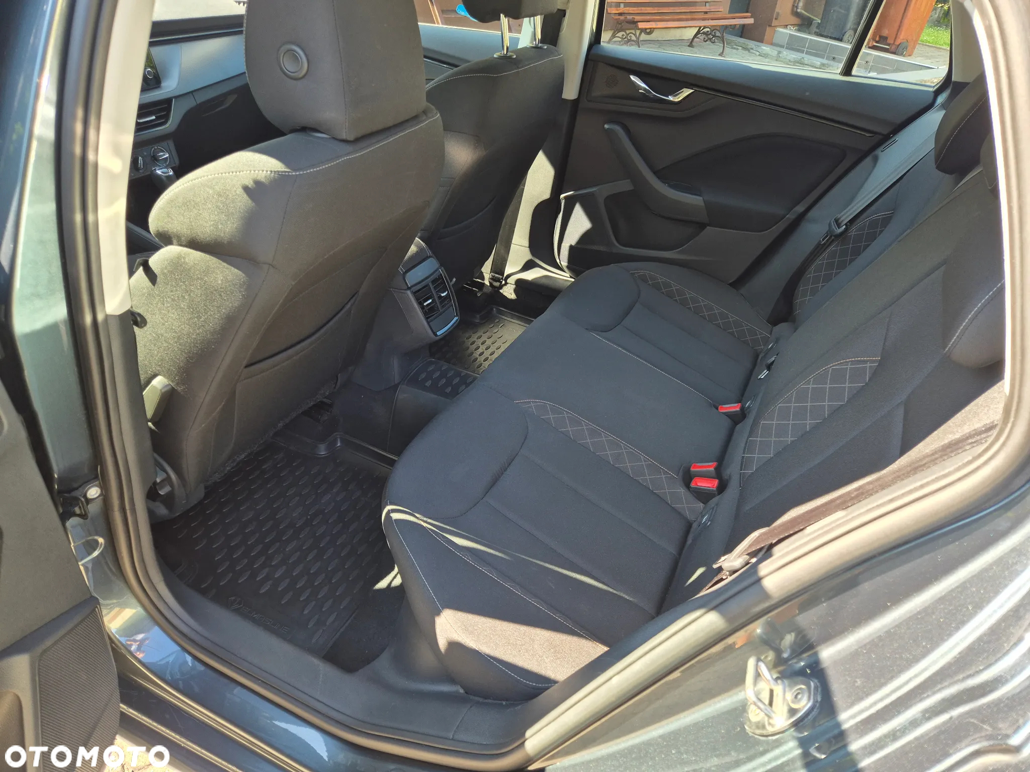 Skoda Scala 1.5 TSI DSG Ambition - 10