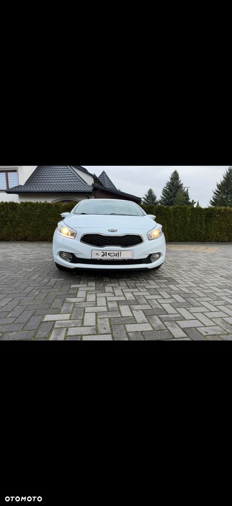 Kia Ceed - 3