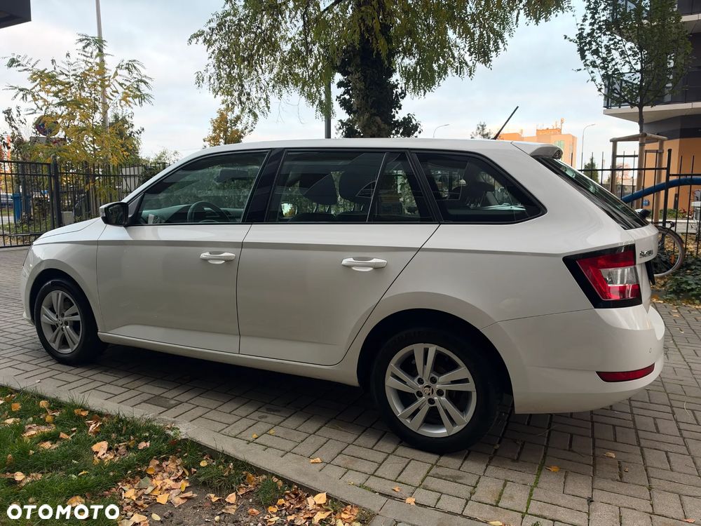 Skoda Fabia 1.0 Ambition - 8