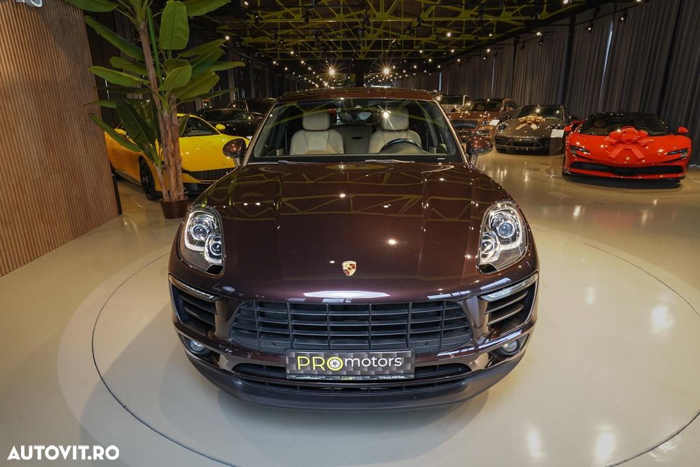 Porsche Macan - 35
