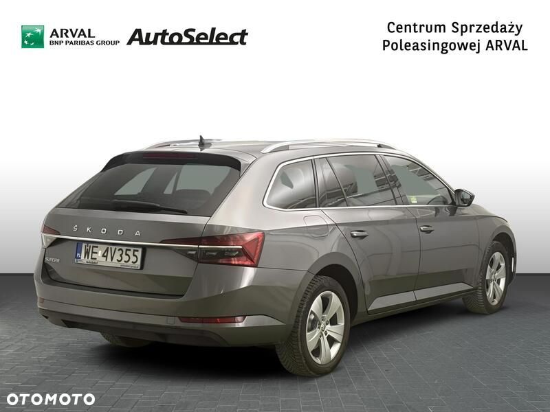Skoda Superb 2.0 TDI SCR Style DSG - 6