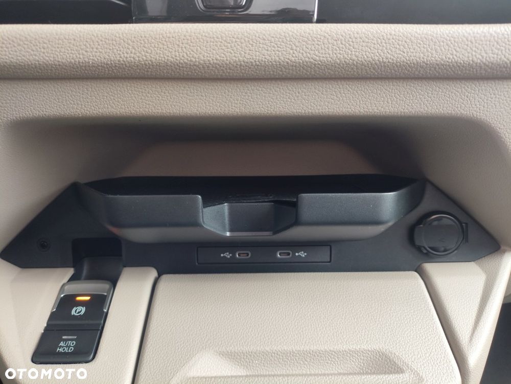 Volkswagen Multivan 2.0 TDI L2 Edition DSG - 40