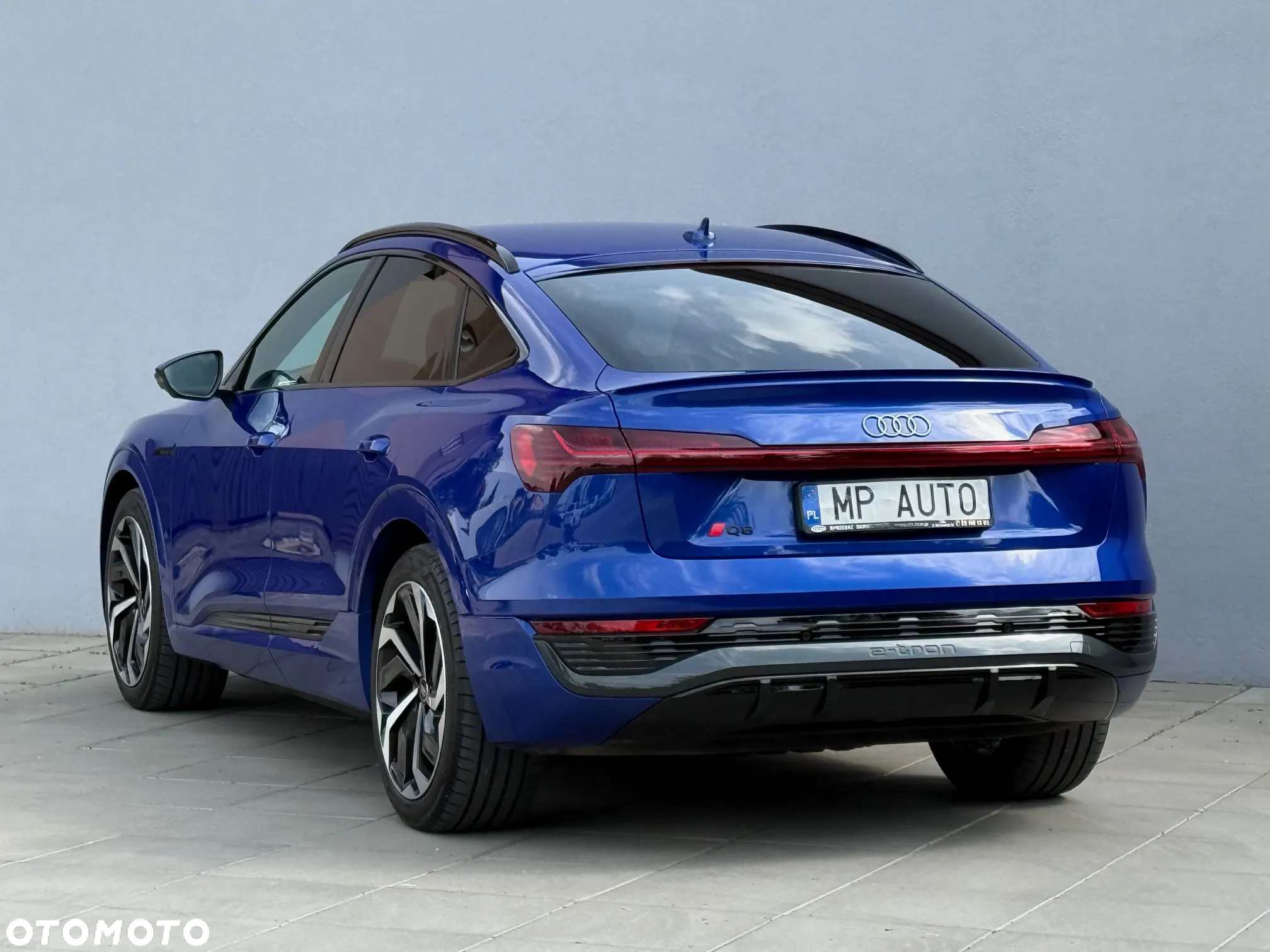 Audi Q8 e-tron 55 114kWh Quattro S Line - 4