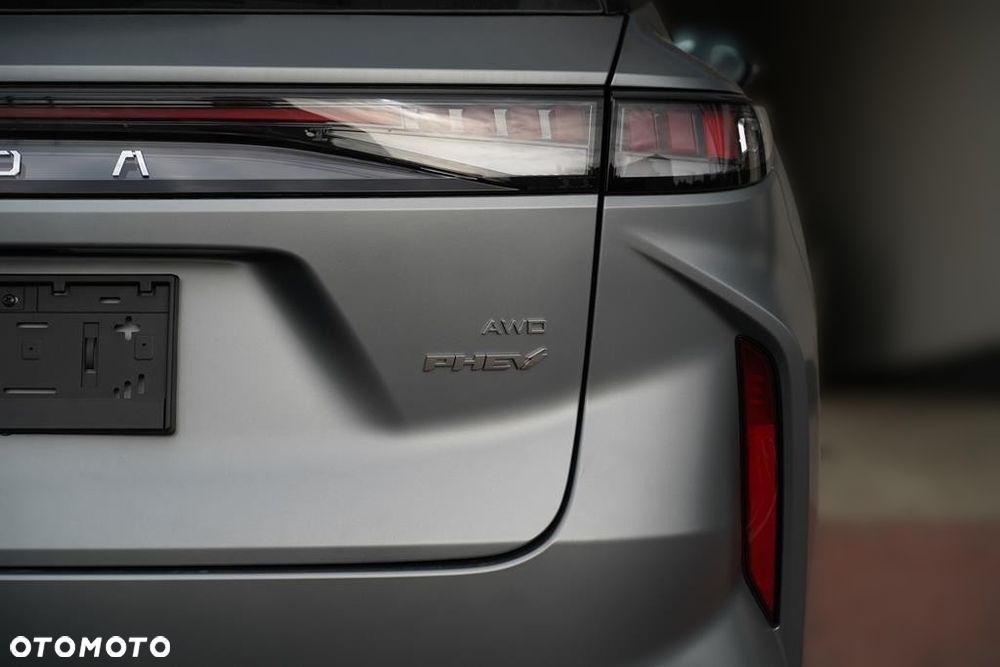 Omoda 9 1.5 Super Hybrid Exclusive AWD - 16