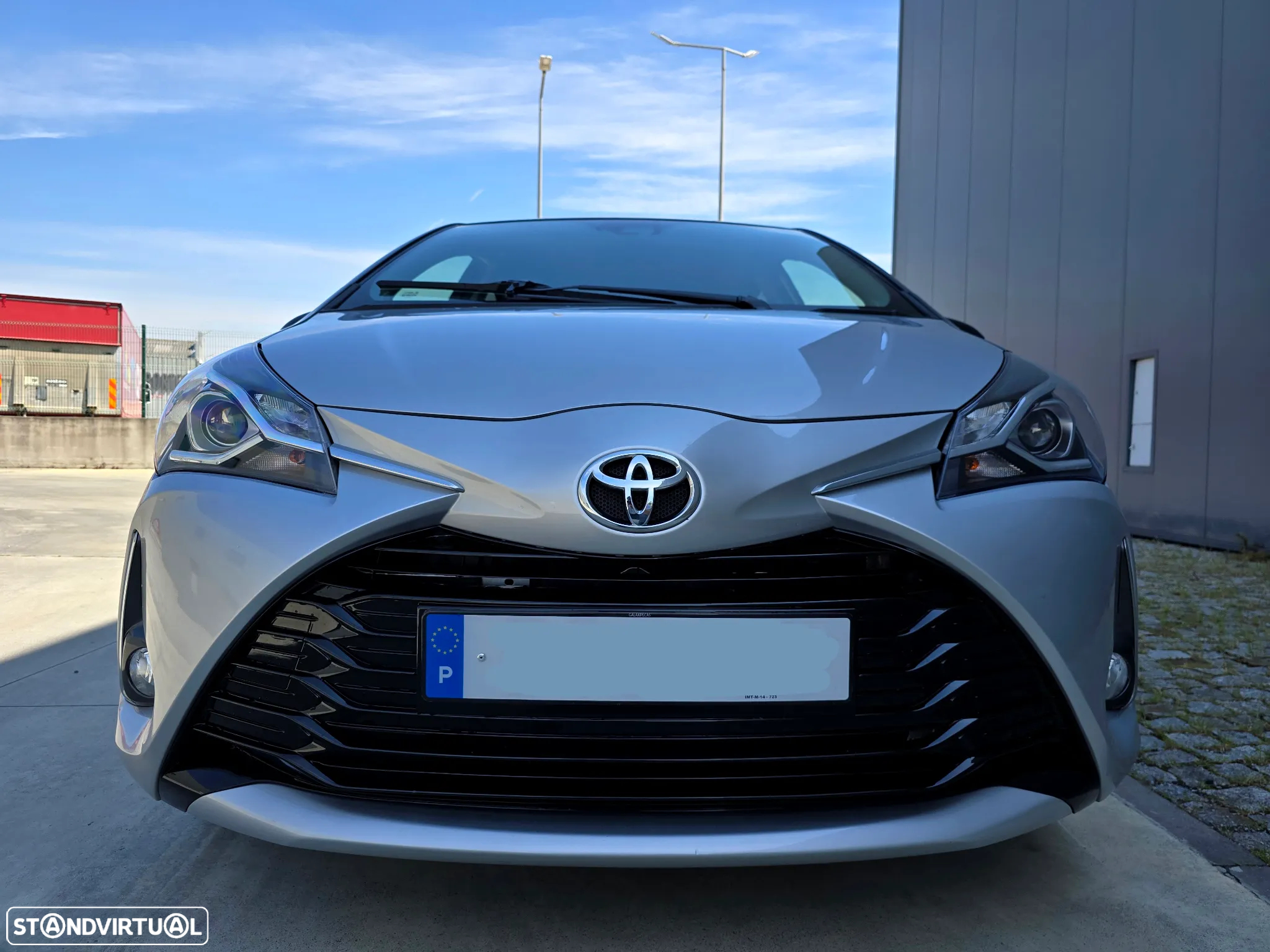 Toyota Yaris 1.0 VVT-i Y20 Club - 10