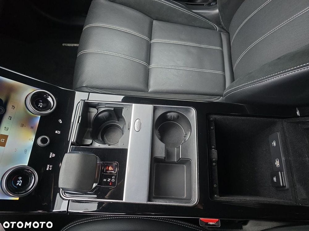 Land Rover Range Rover Velar - 16