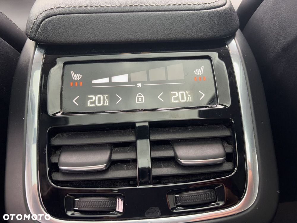 Volvo V60 Cross Country - 14