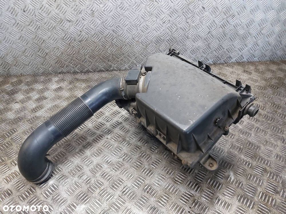 OBUDOWA FILTRA POWIETRZA PRZEPŁYWOMIERZ RURA VECTRA C 2.2 16V 9177264 - 1