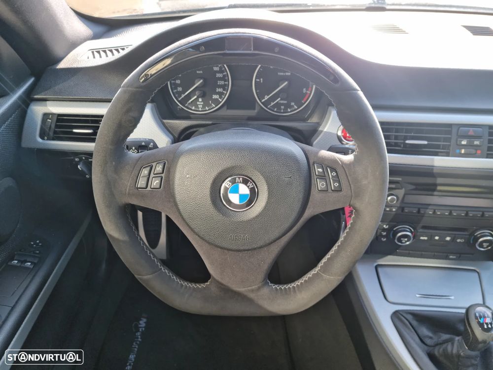BMW 320 d Coupe - 18