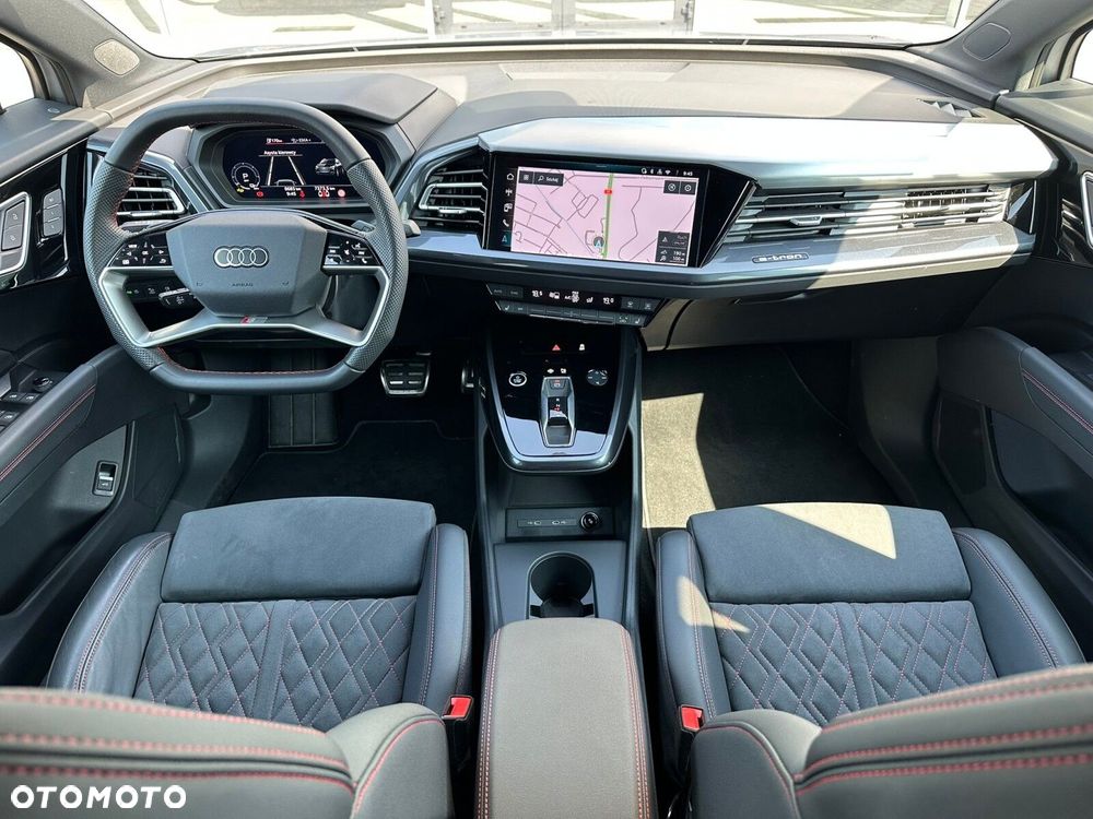 Audi Q4 e-tron - 16