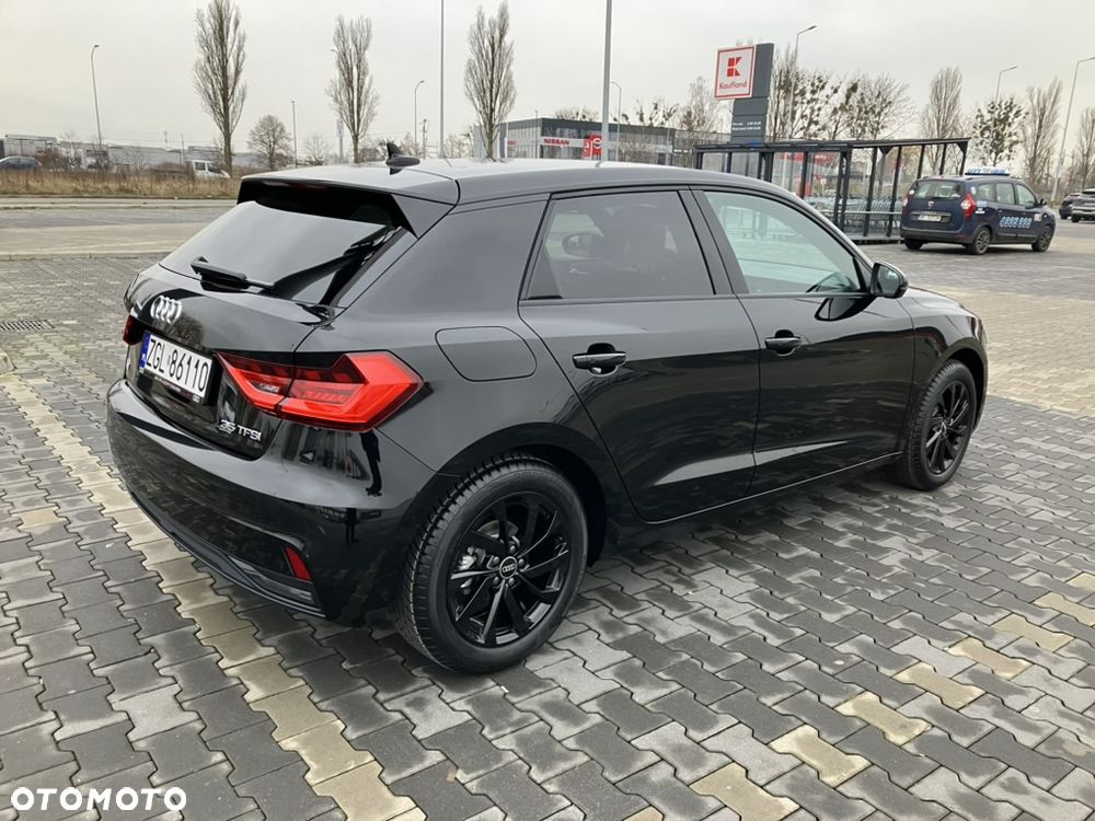 Audi A1 Sportback 35 TFSI Advanced S tronic - 5