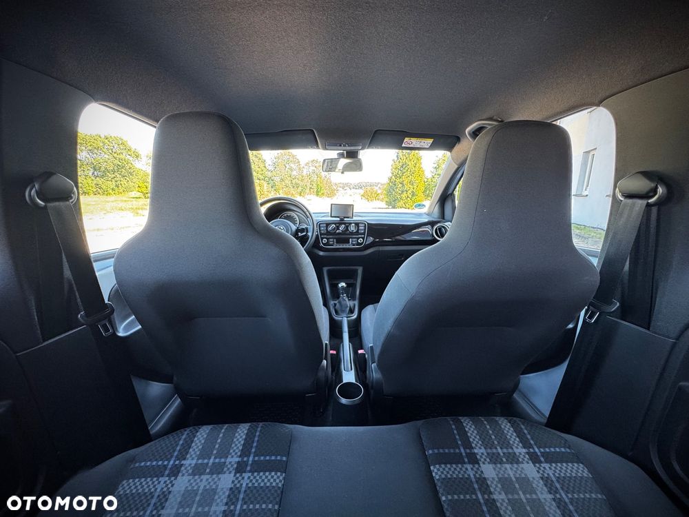 Volkswagen up! club - 13