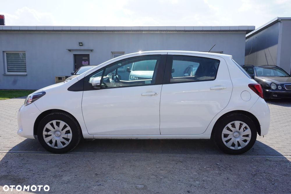 Toyota Yaris 1.33 Active EU6 - 11