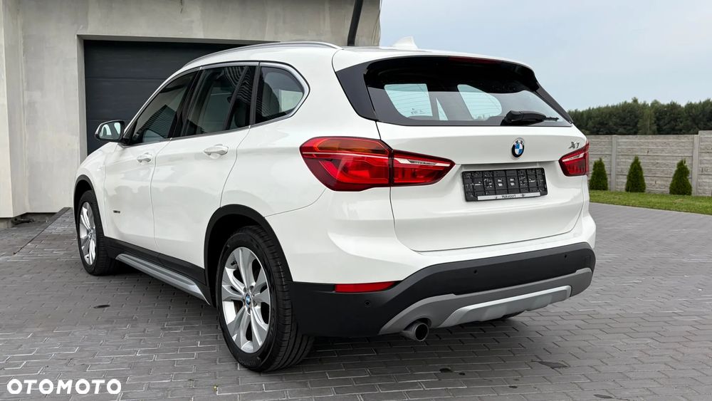 BMW X1 sDrive18i - 5
