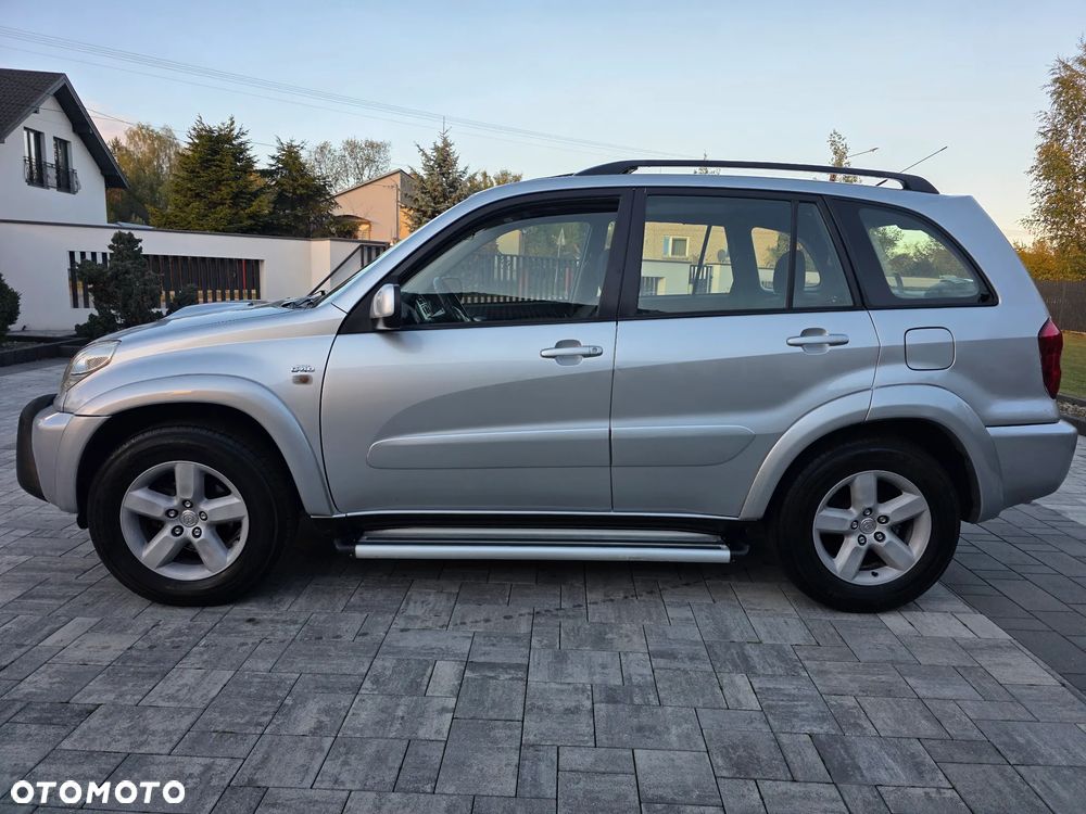 Toyota Rav4 2004 photo 5