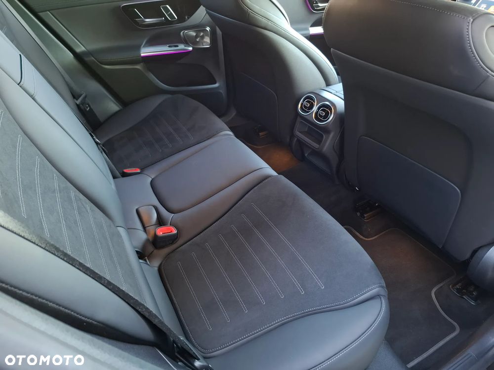 Mercedes-Benz GLC 220 d mHEV 4-Matic AMG Line - 27