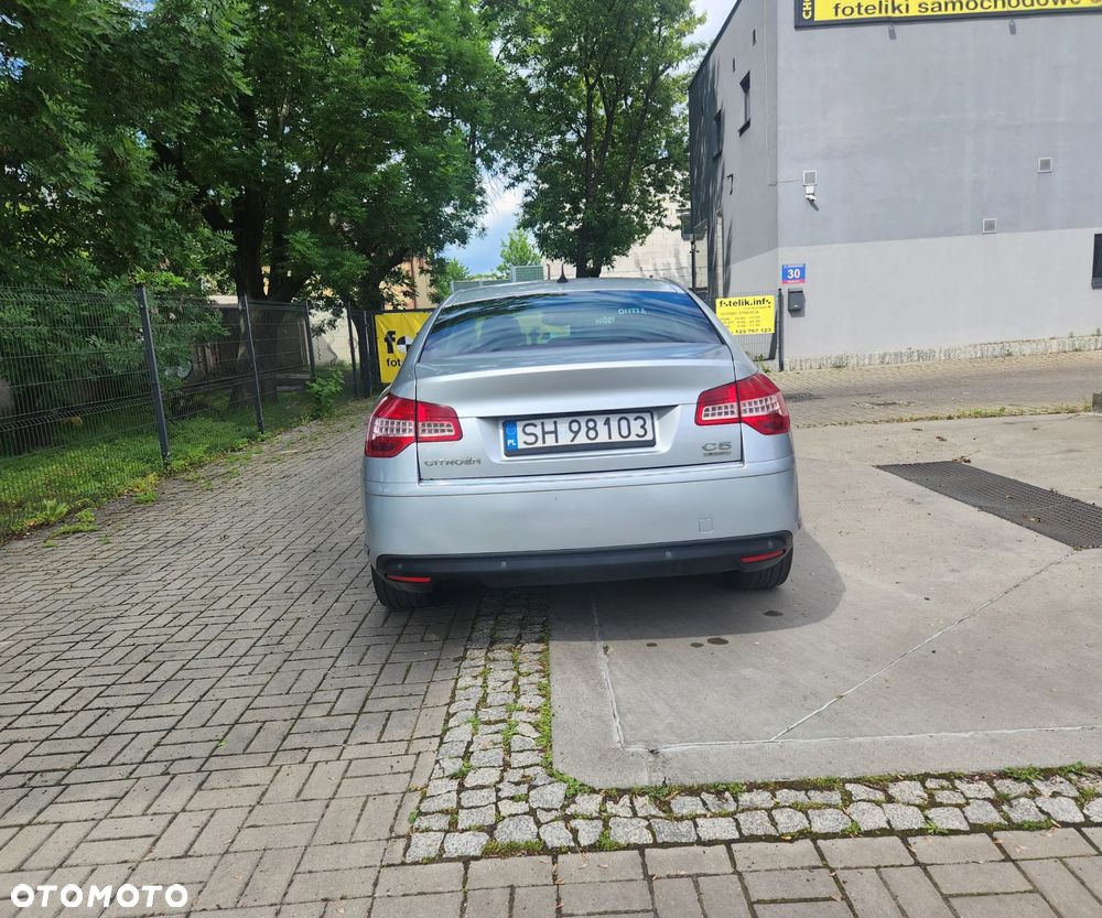 Citroën C5 2.0 HDi Exclusive - 8