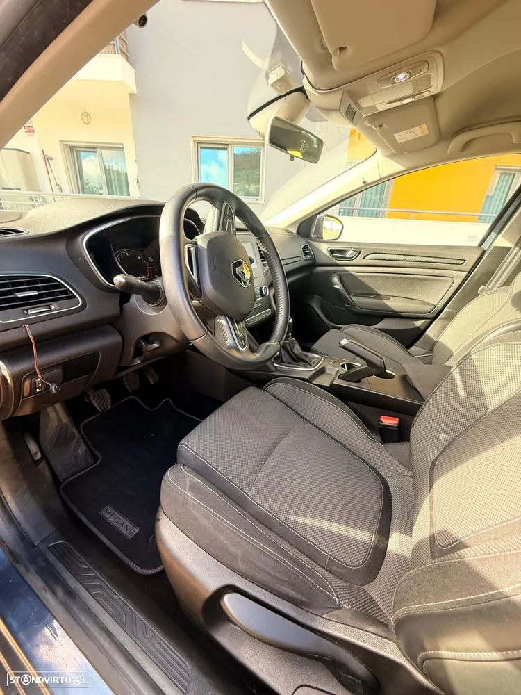 Renault Mégane Sport Tourer 1.5 dCi Zen - 6
