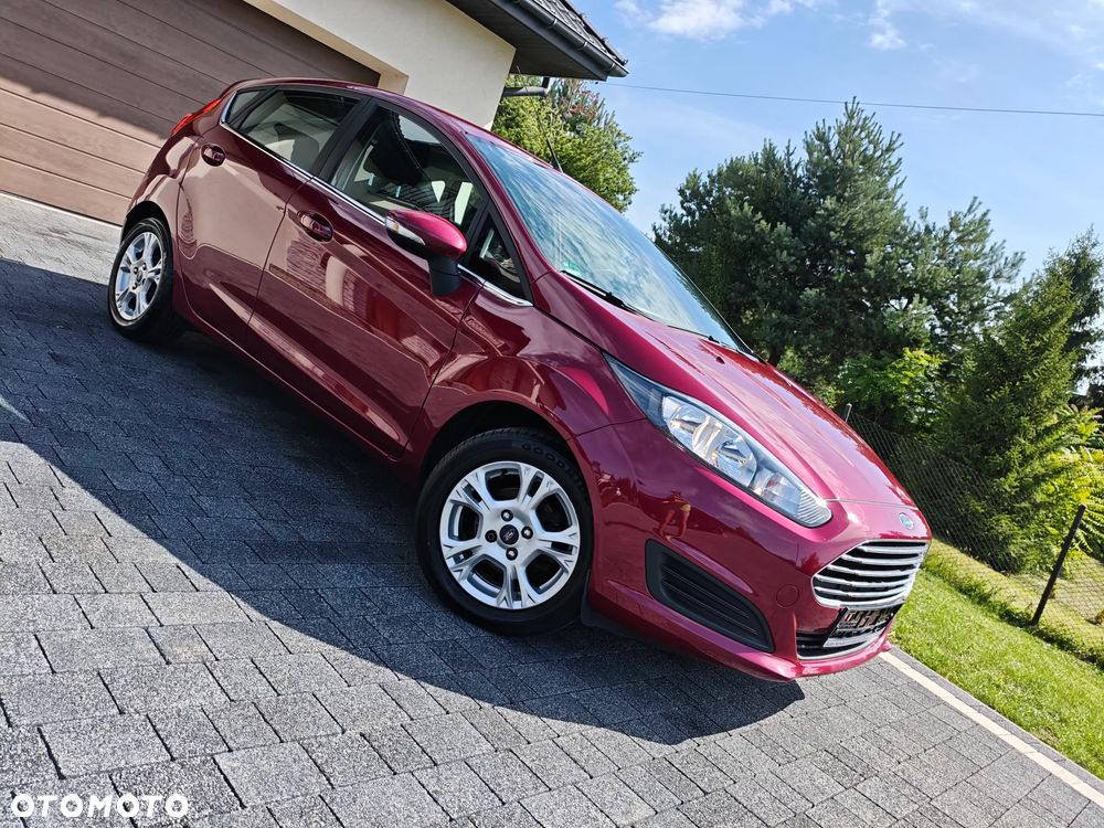 Ford Fiesta 1.25 SYNC Edition - 1