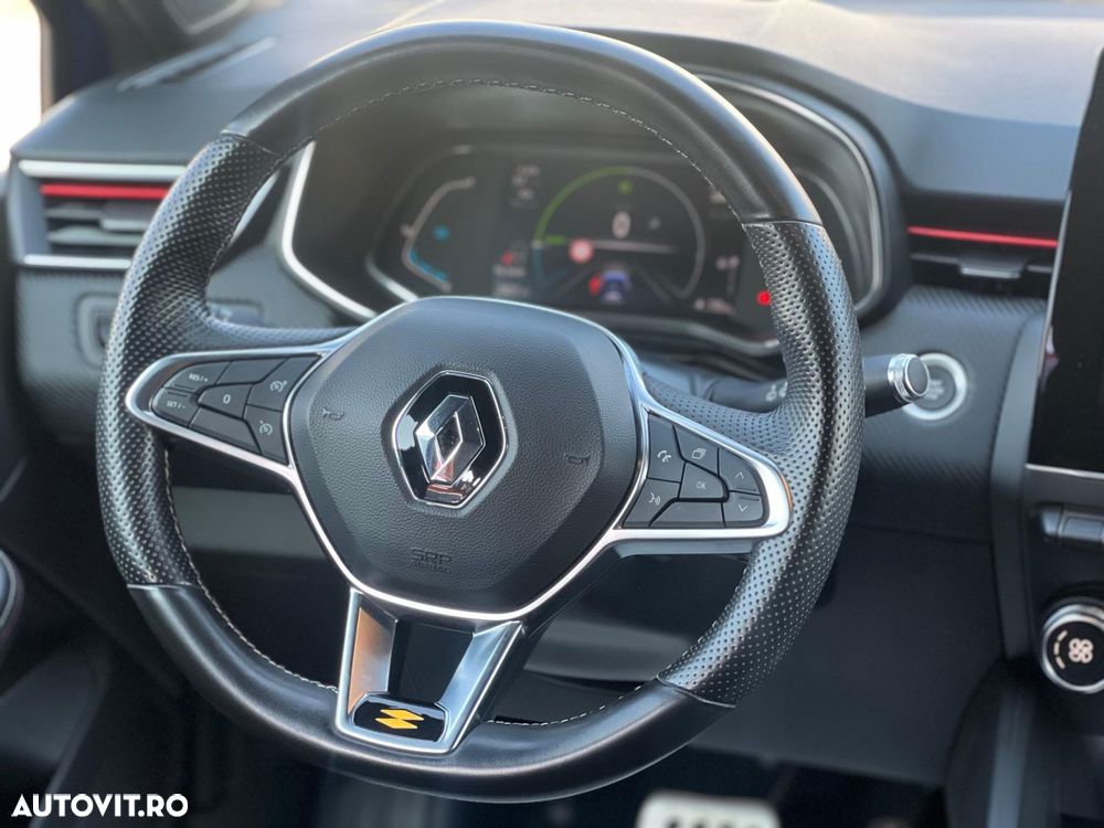 Renault Clio - 21