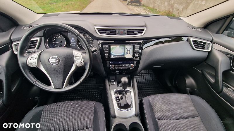 Nissan Qashqai 1.2 DIG-T Xtronic 360 - 6