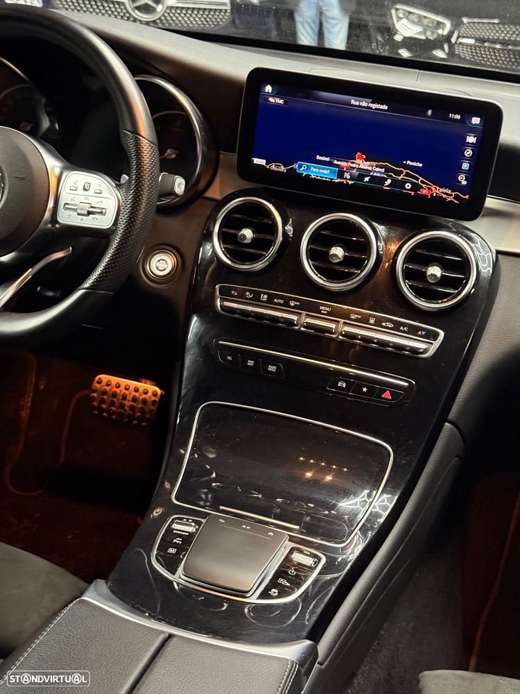 Mercedes-Benz GLC 300 de Coupe 4Matic 9G-TRONIC AMG Line Plus - 26