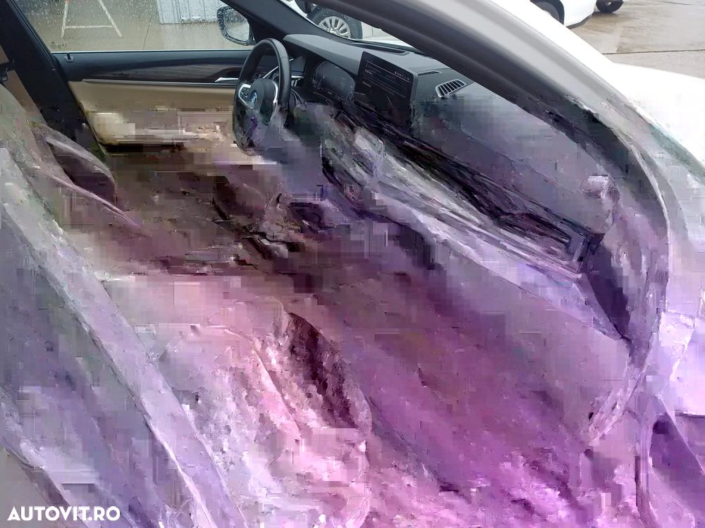 BMW Seria 5 530e xDrive Touring Aut. Luxury Line - 24