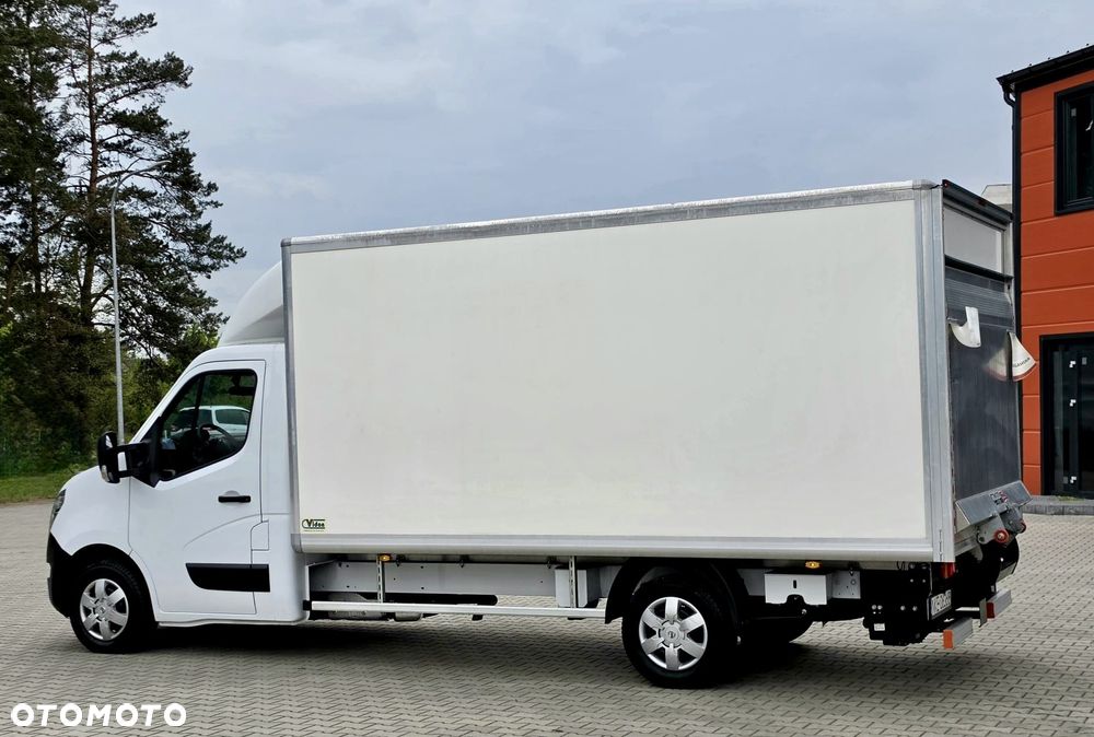 Nissan NV400 - 16