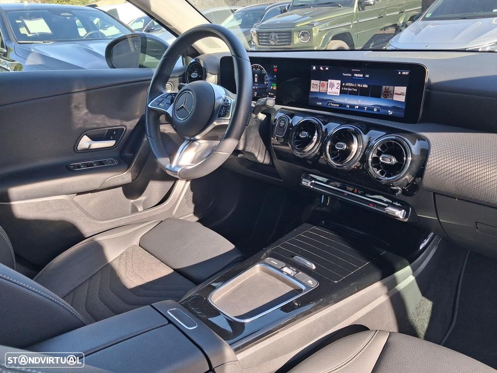 Mercedes-Benz A 250 e 8G-DCT Style - 15