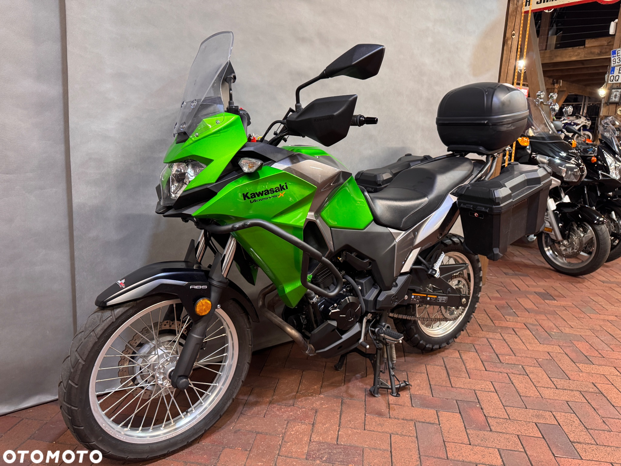 Kawasaki Versys-X 300 - 4