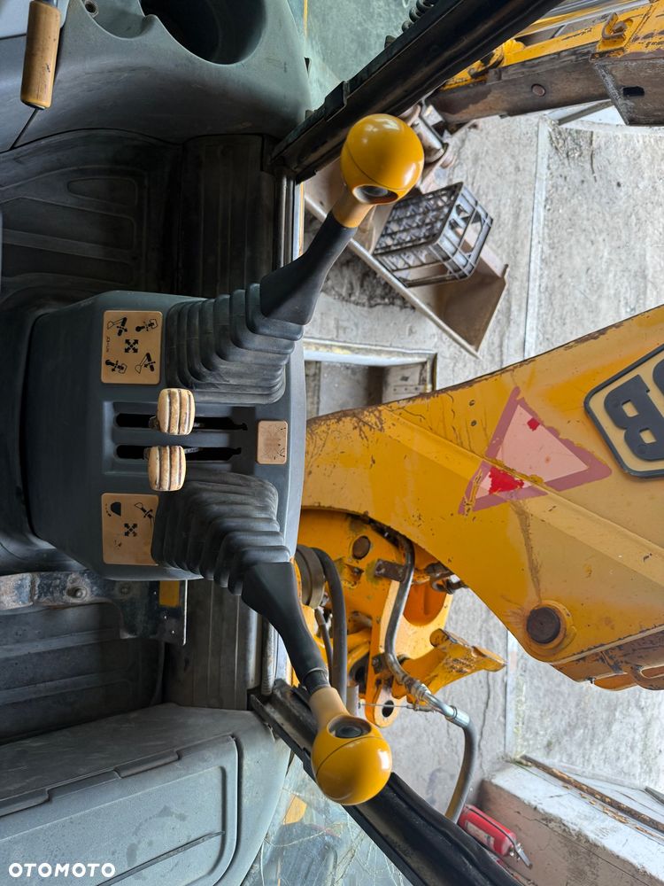JCB 4CX TELESKOP WIDŁY 4X4X4 gotowa do pracy - 23