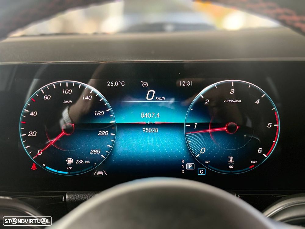 Mercedes-Benz GLA 220 d 4Matic AMG Line - 44