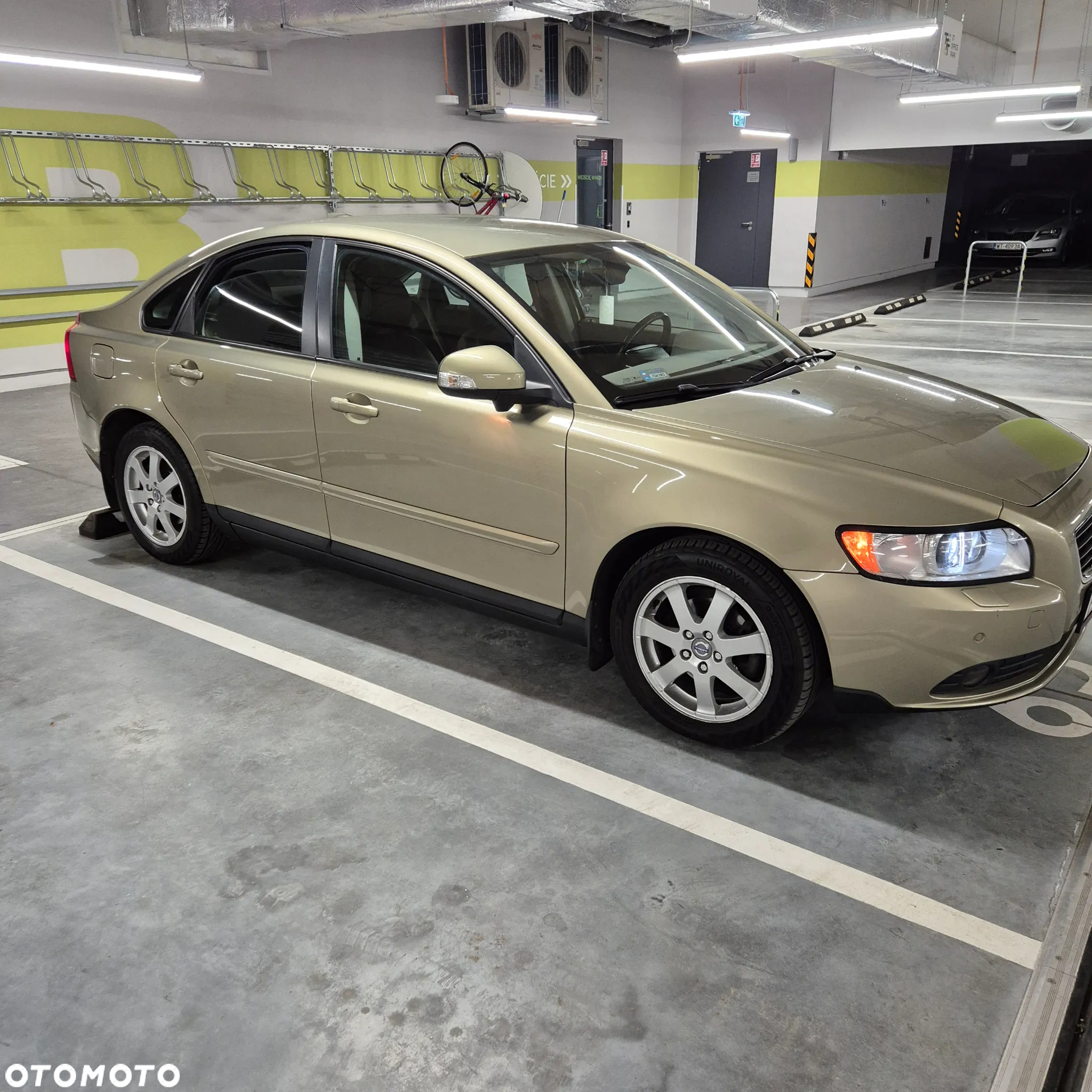 Volvo S40 2.0 Momentum - 36